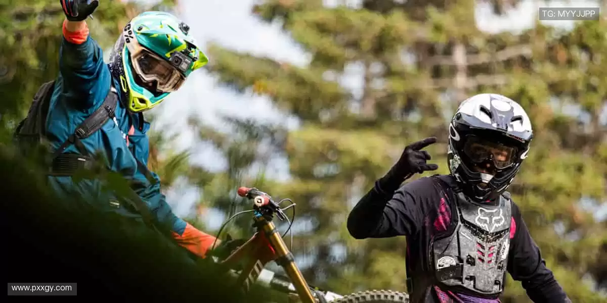 📡高清回放，精彩瞬间永不褪色！📽️